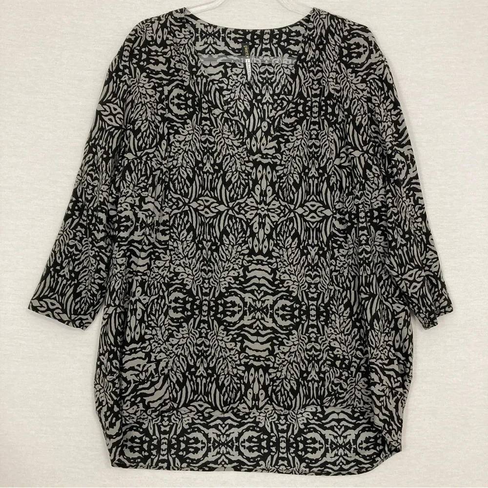 Plenty by Tracy Reese Black Gray Abstract Print V Neck Soft Pullover Top Large